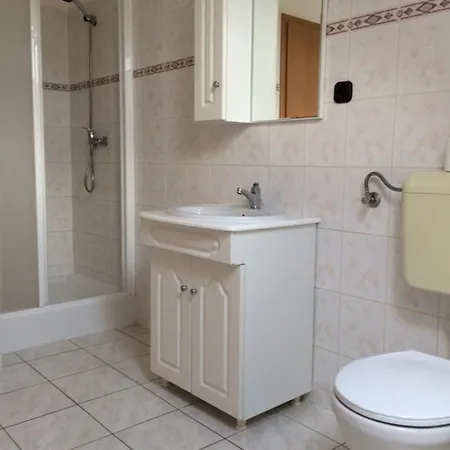 Apartment Laura Apartmanhaz Balatonfüred